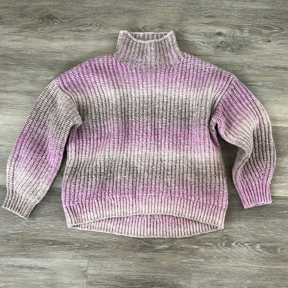 GAP Cozy Pink and Gray Gradient Knit Sweater
